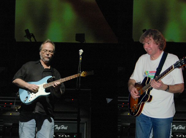 Walter Becker and Hans Verlouw jamming